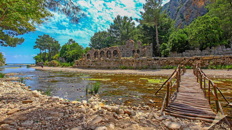 antalya_olympos_antik_kenti