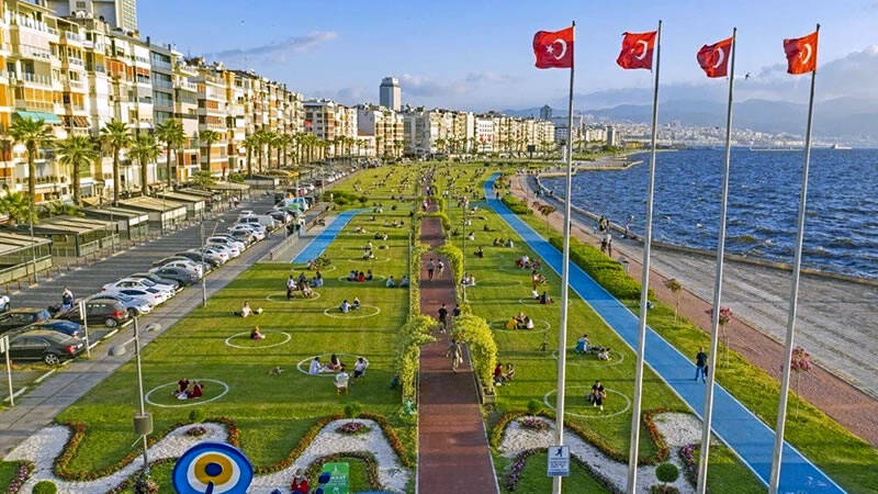 izmir_alsancak_kordon